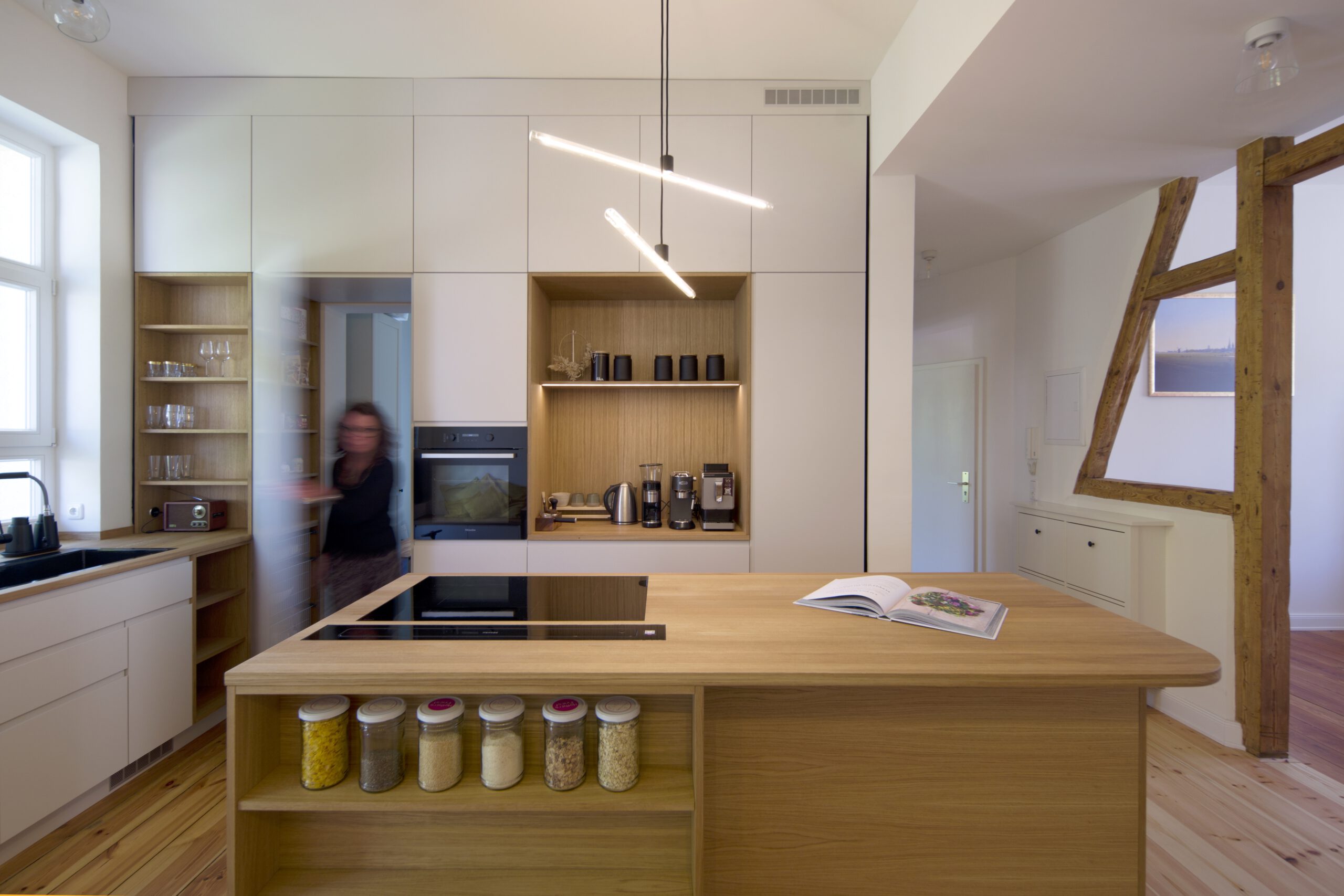 sanierung-und-moebelierung-etagenwohnung Daniel Boepple Architekt